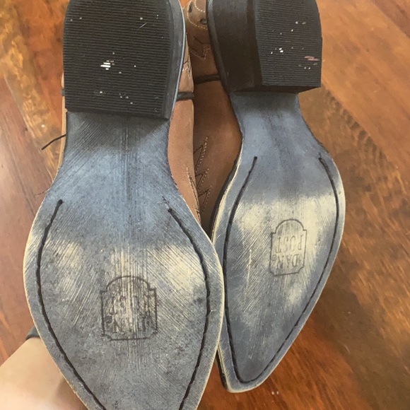 Children’s Cowboy Boots 👢 - Picture 4 of 5